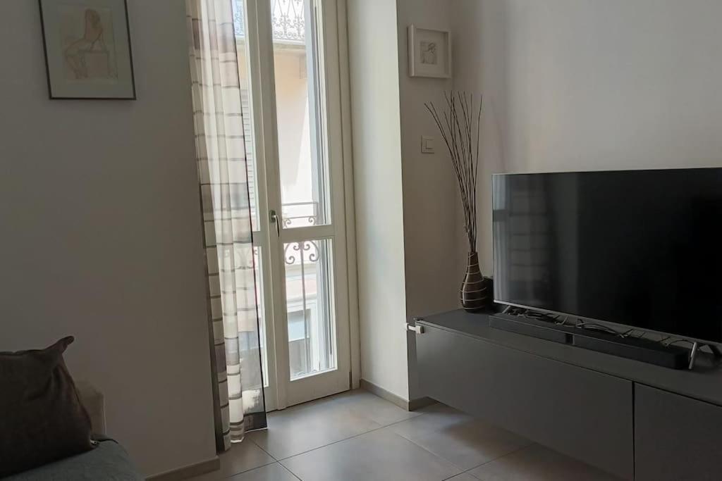Centro Storico Piazza Vittoria Apartment ปาเวีย ภายนอก รูปภาพ