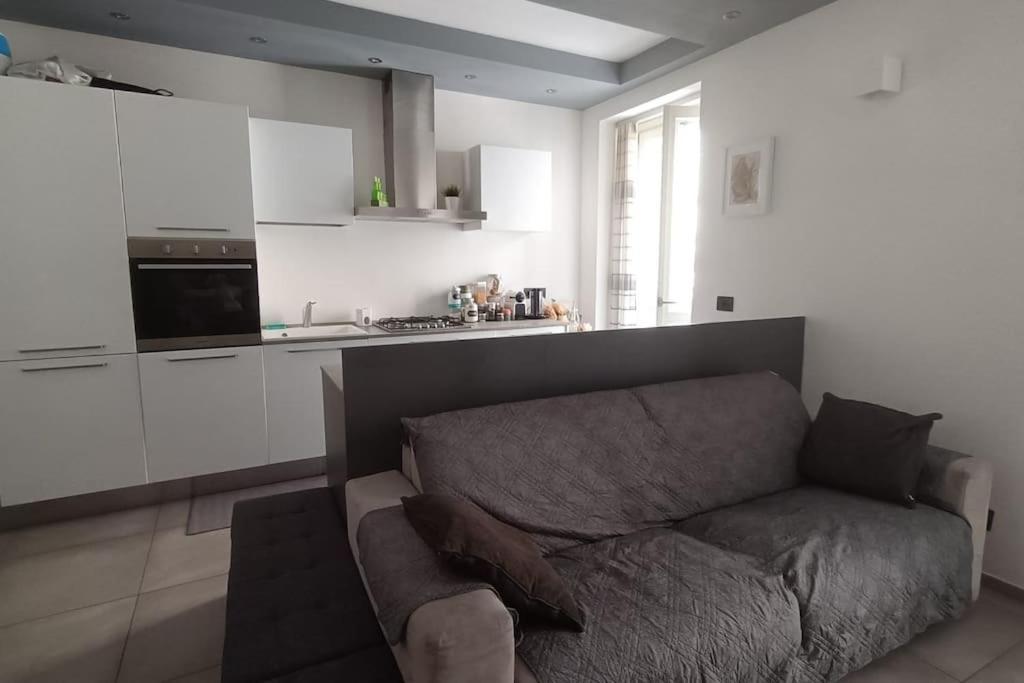 Centro Storico Piazza Vittoria Apartment ปาเวีย ภายนอก รูปภาพ